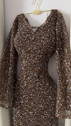 فستان سهرة أسود باربي بتطريز وكلفة وهدب فاخر