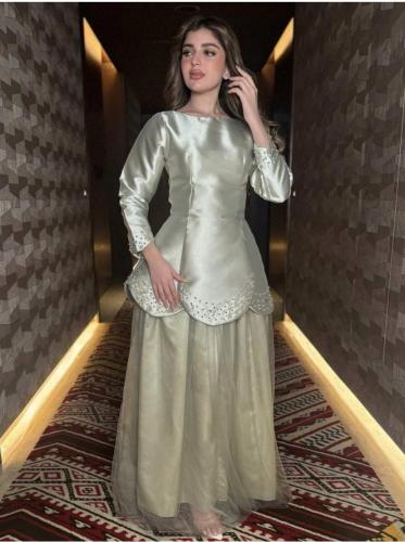 فستان شاديان