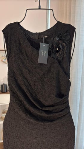 فستان أناقة الدانتيل الأسود