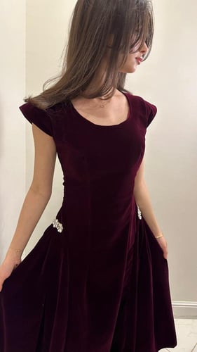 Purple Gr Velvet Majesty – فخامة المخمل