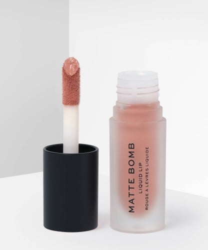 ريفلوشن مات بومب -NUDE CHARM