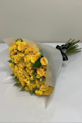 باقة بيبي جوري اصفر بتغليف شفاف