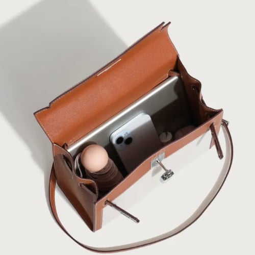 كيلي كانفاس | لحمي