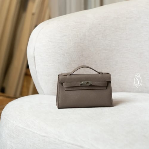 كيلي بوشيت | كاكي