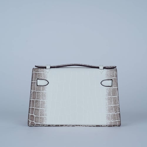 كيلي بوشيت | اكزوتك