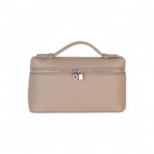 لورو بيانا | كاكي فاتح