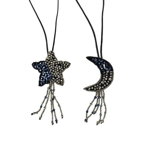 تعليقة هلال خرز