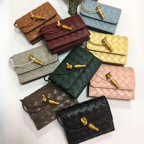 بوتيغا واليت | أسود