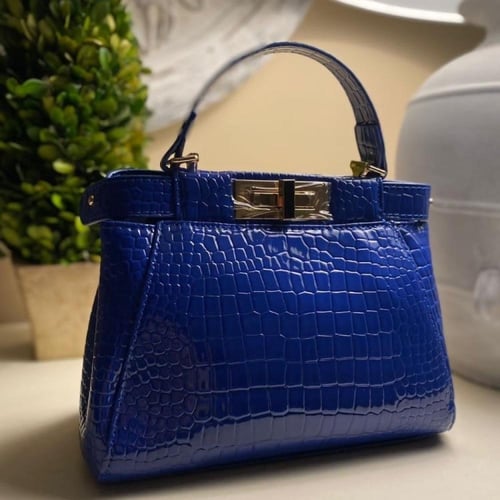 بيكابو | أزرق