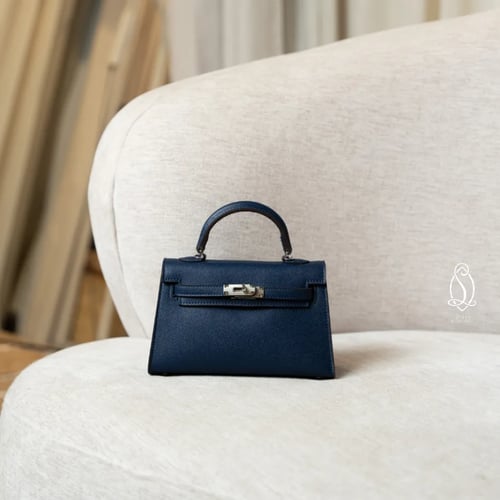 كيلي باق | أزرق