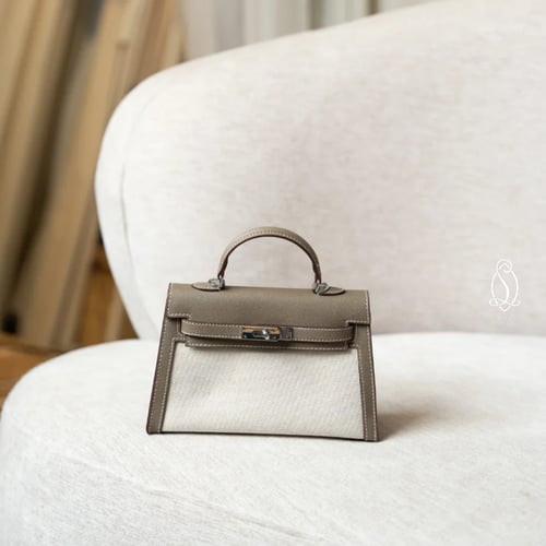 كيلي كانفاس | كاكي