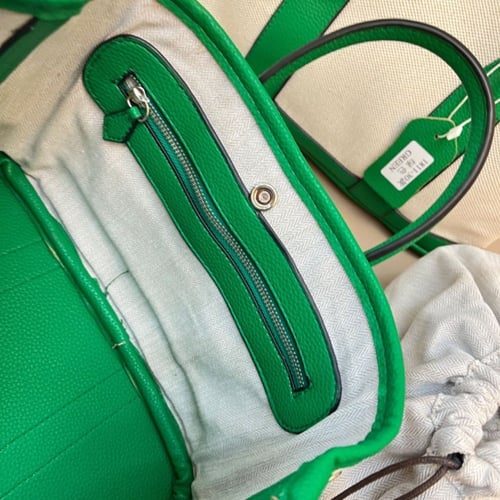 قاردن كانفاس | كاكي