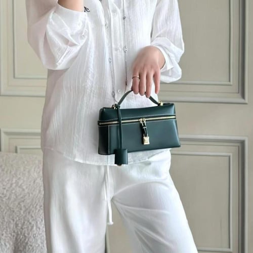 لورو باق | أخضر