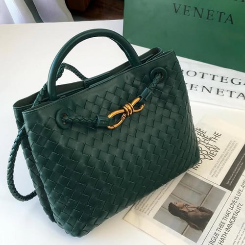 بوتيغا انديامو | أخضر