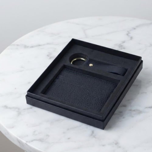 باكج واليت | أسود