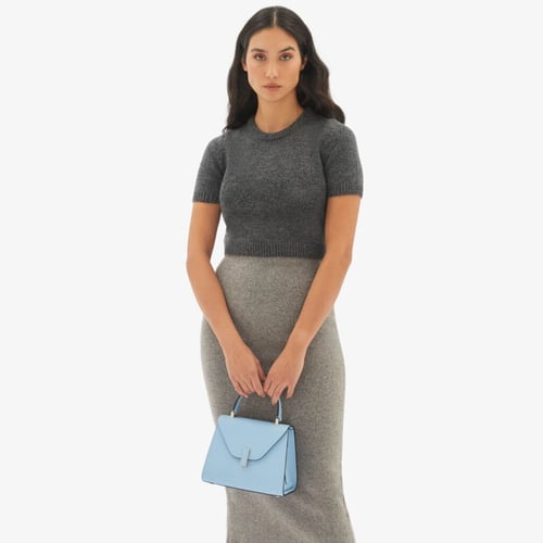 فاليكسترا | أزرق