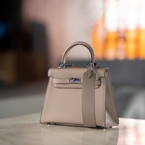 كيلي لارج | كاكي