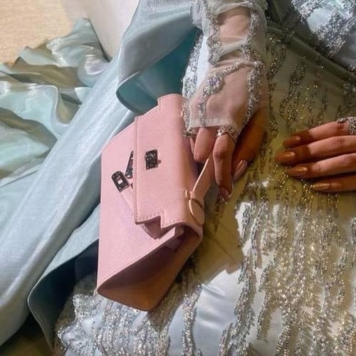 كيلي بوشيت | وردي