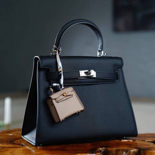 كيلي لارج | أسود