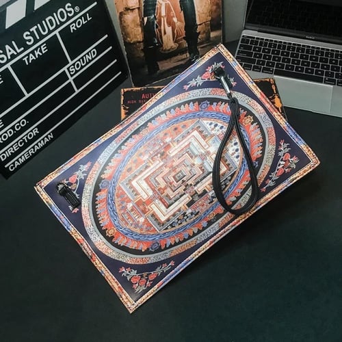 تريندي باوتش