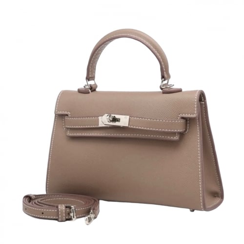 كيلي باق | كاكي