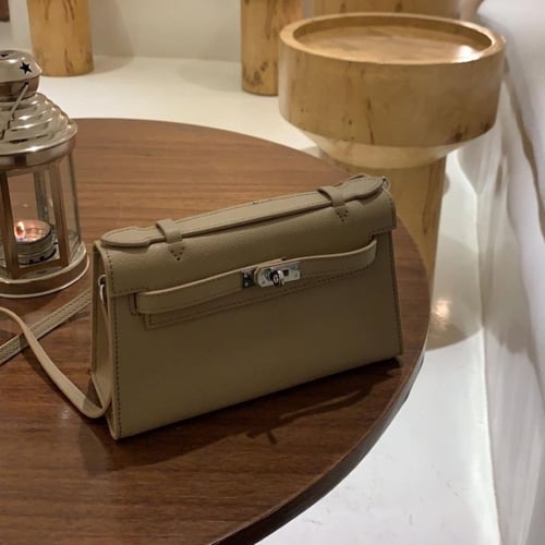 كيلي بوشيت | وردي