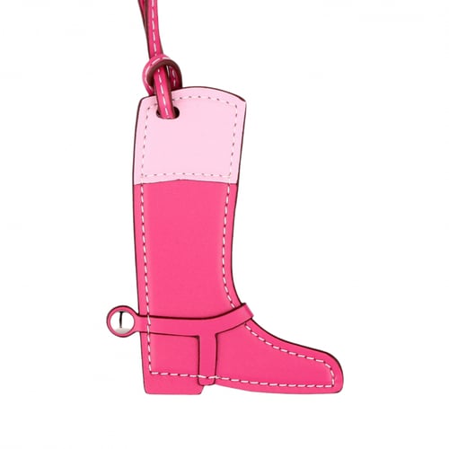 تعليقة بوتس