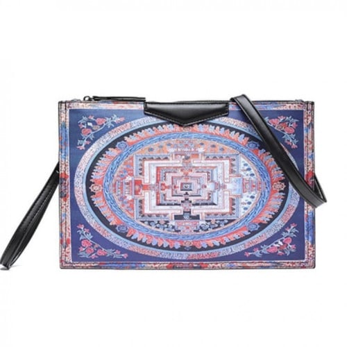 تريندي باوتش