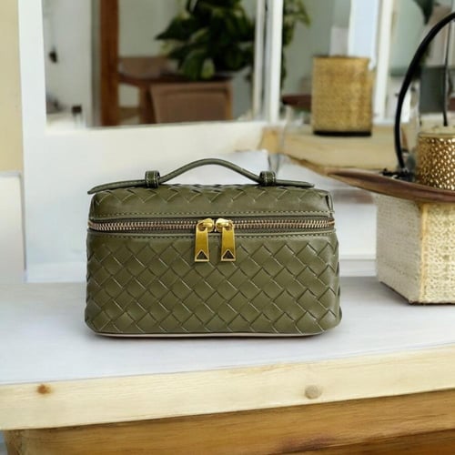 بوتيغا فانيتي | زيتي