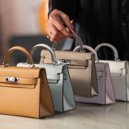 ميني كيلي | كاكي فاتح