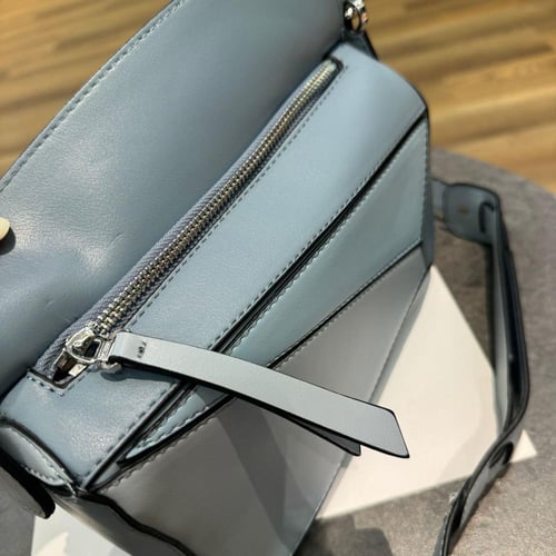 لويفي لارج | أزرق