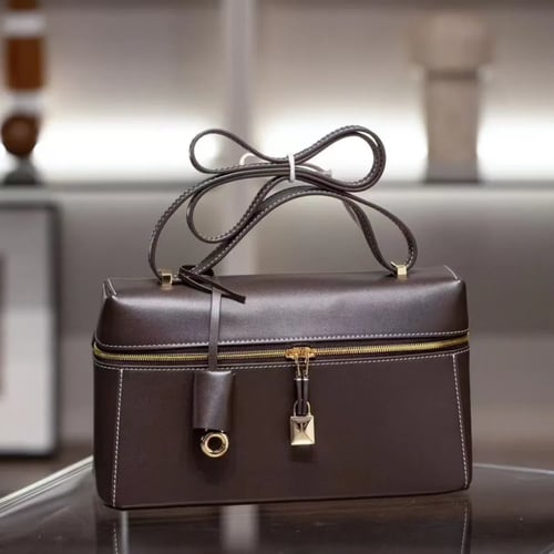 لورو باق | بني