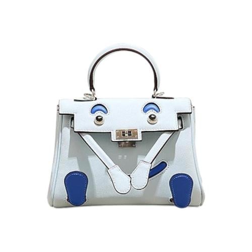 كيلي دول | أزرق