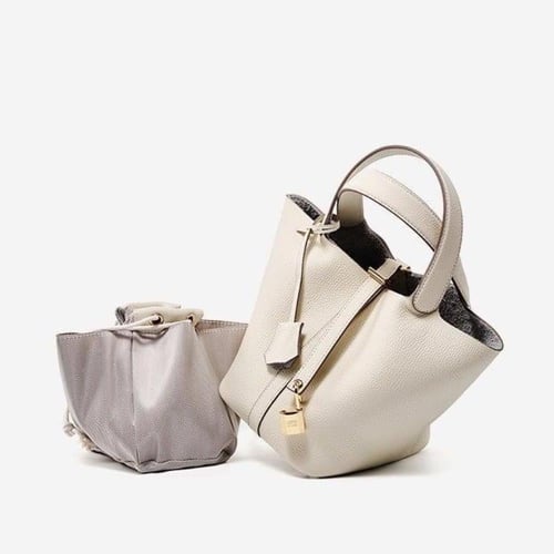 بيكوتان بنفسجي