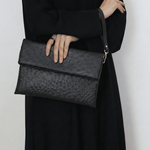 كليك باوتش | أسود