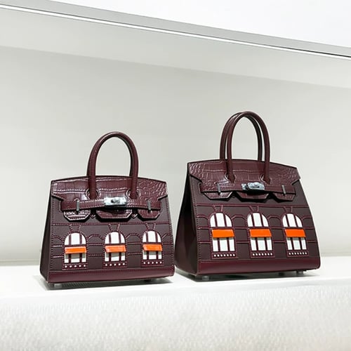 فوبورغ لارج | عنابي