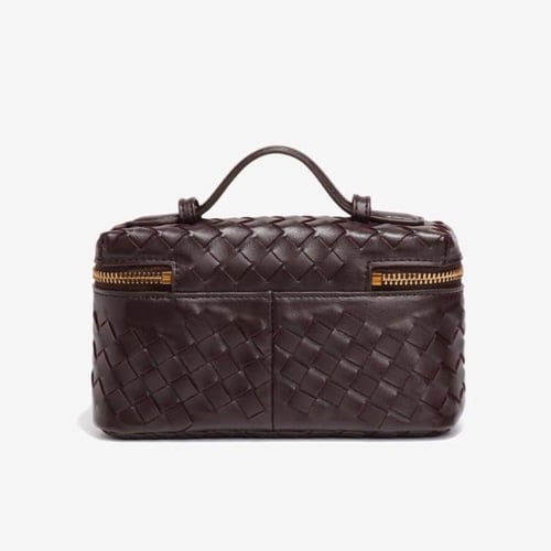 بوتيغا فانيتي | عنابي