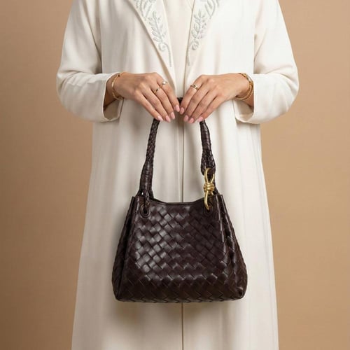 بوتيغا براشوت | بني