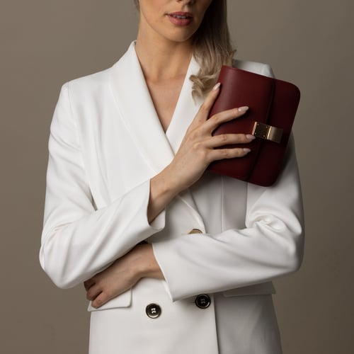 سيلين | أحمر