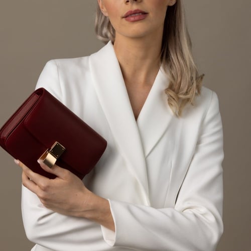 سيلين | أحمر