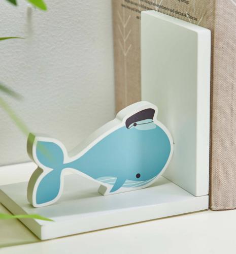 فاصل كتاب خشبي-بطبعة حوت-عدد2