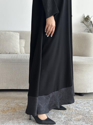 عباية كريب ملكي و جاكار بقصة نصف كلوش