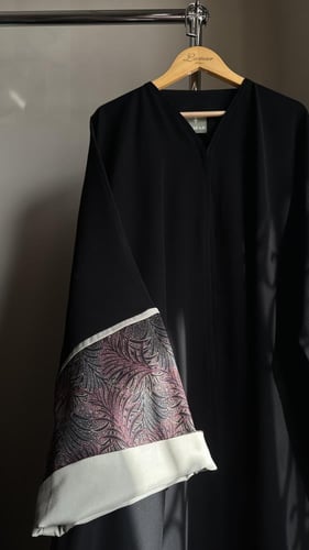 عباية كريب و قطن كشميري بقصة نصف كلوش