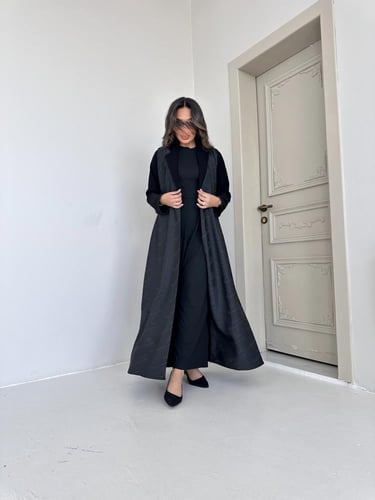 عباية كريب مع جاكار هندي بقصة نصف كلوش