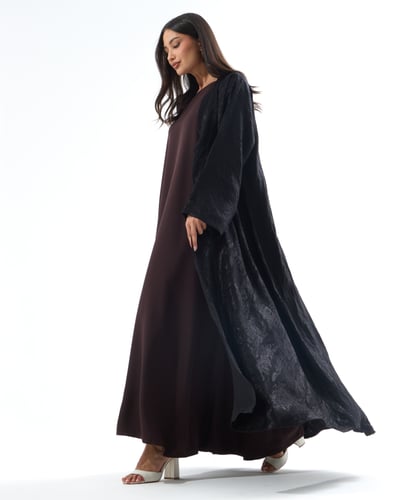 عباية جاكار تركي أسود بقصة نصف كلوش