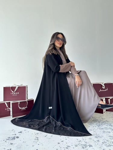 عباية كريب مع تدخيلة أوبل بقصة نصف كلوش