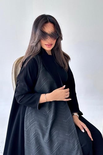 عباية كريب مع جاكار هندي بقصة نصف كلوش