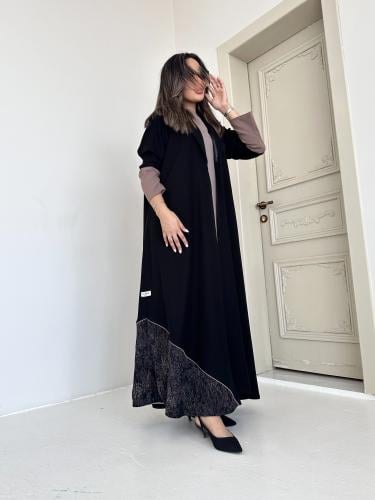 عباية كريب مع تدخيلة أوبل بقصة نصف كلوش