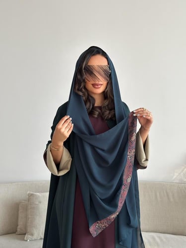 عباية كريب و قطن كشميري بقصة نصف كلوش