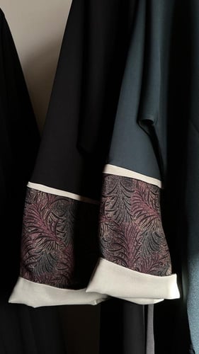 عباية كريب و قطن كشميري بقصة نصف كلوش